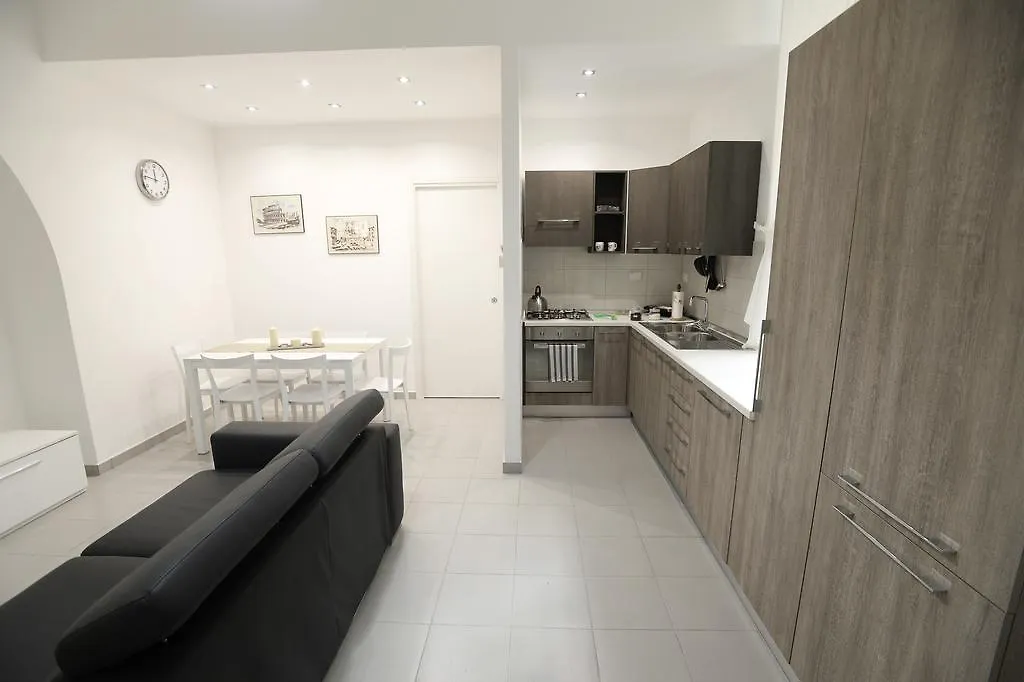 Apartament Laterano White Home - Colosseo Rzym Włochy